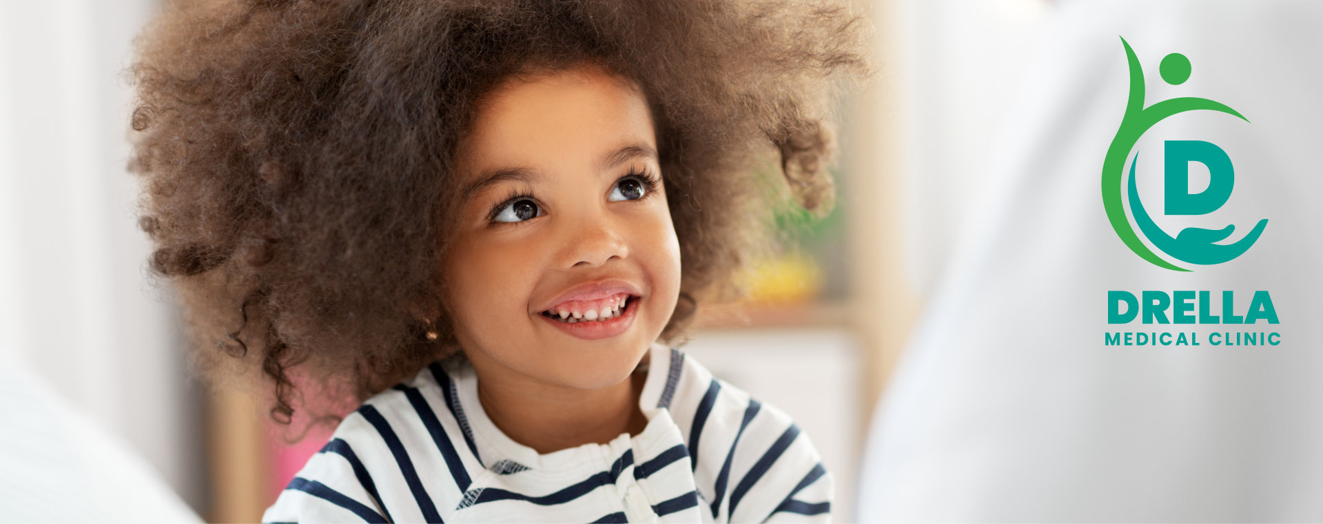 DRella medical clinic next to Crown Point pharmacy  in Hamilton